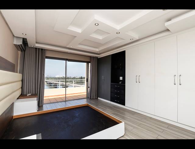2 BEDROOM SECTIONAL TITLE FOR SALE IN ATHLONE